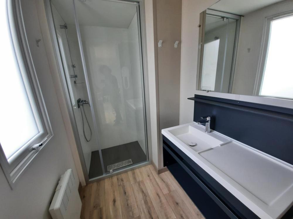 Mobil Home Tout Confort Saint-Hilaire-de-Riez Kültér fotó