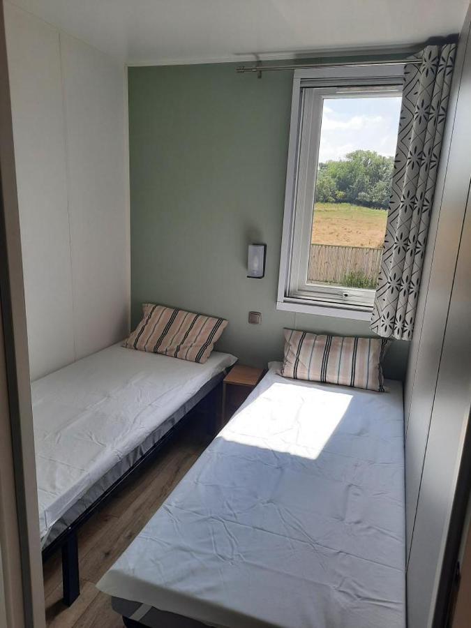 Mobil Home Tout Confort Saint-Hilaire-de-Riez Kültér fotó